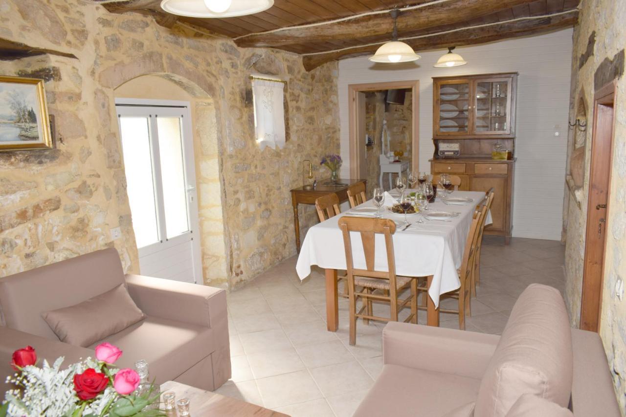Margarita Mansion, With Private Heated Pool! * Kalandares